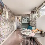 Terrazza Ippocrate Apartment