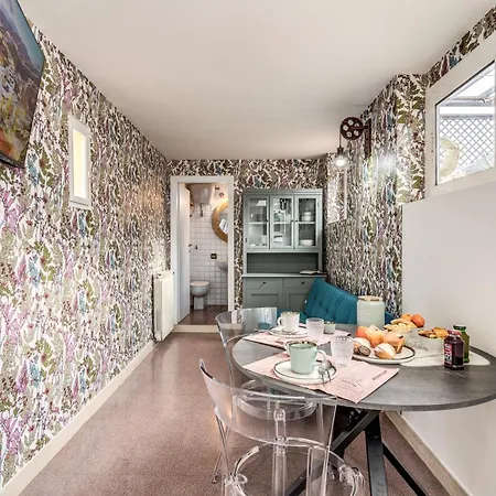 Terrazza Ippocrate Daire