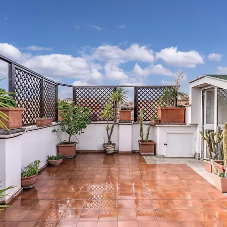 Appartamento Terrazza Ippocrate *