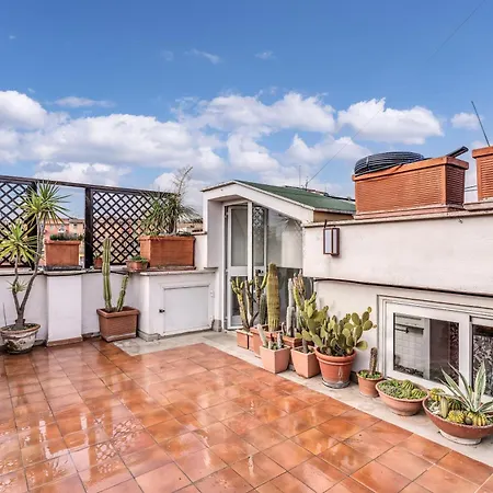 Terrazza Ippocrate Apartment
