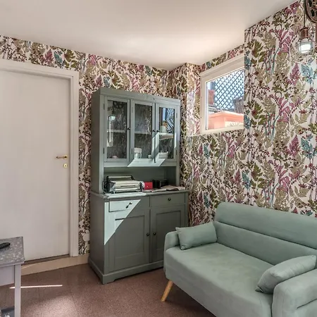 Apartment Terrazza Ippocrate *